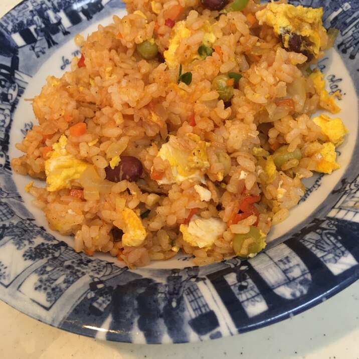 シーチキンと豆のチキンライス❣️